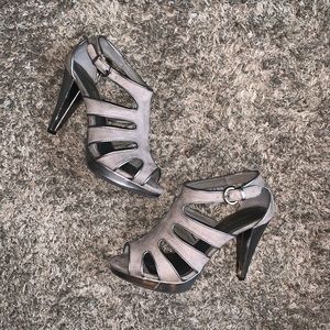 CHRISTIAN SIRIANO Women’s Strappy Heels